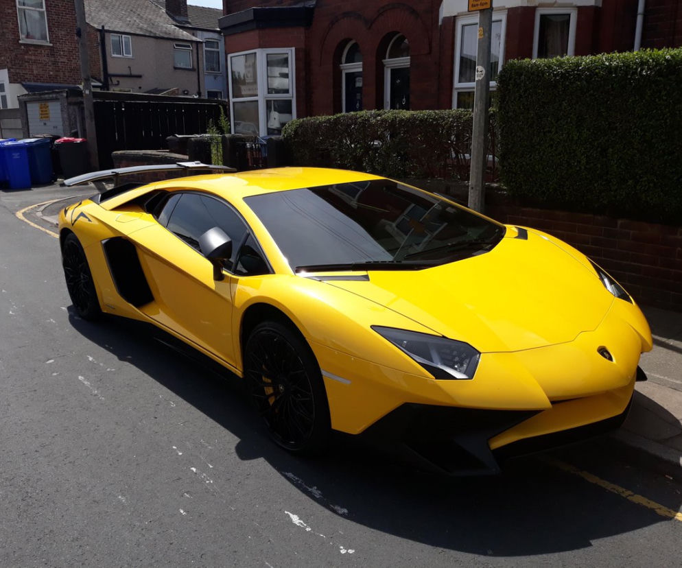 Zatrzymane Lamborghini Aventasdor SV