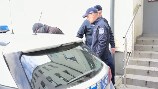 Dzielnicowy st. asp. Bartłomiej Pipka to prawdziwy rekordzista w zatrzymywaniu osób ukrywających się przed wymiarem sprawiedliwości