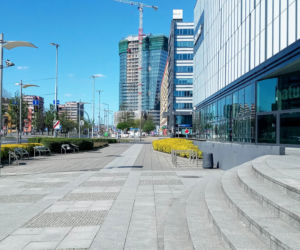 Budowa Hanza Tower - kwiecień 2020