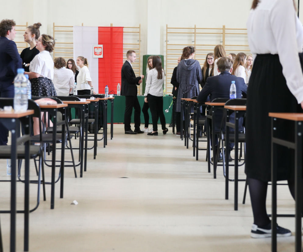 Matura język polski 2022: NA ŻYWO - odpowiedzi, przecieki, tematy, arkusze CKE [4.05.2022]