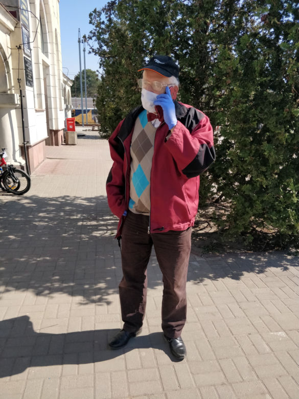 Janusz Korwin-Mikke: Boję się wirusa