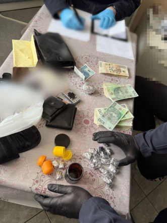 Malbork – Dzielnicowi zatrzymali 36-latka, który posiadał znaczną ilość amfetaminy.