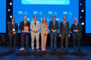 Chcą zbudować pierwszy po tej stronie Wisły komputer kwantowy. Podpisali już memorandum