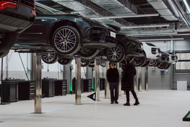 Porsche Centrum Warszawa Wawer