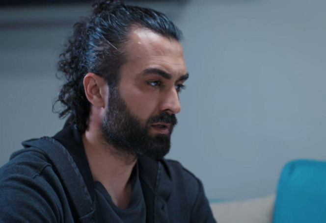 "Dziedzictwo", odcinek 839: Ferit w pojedynkę stawia czoła gangsterom i w ogniu walki zostaje bez amunicji