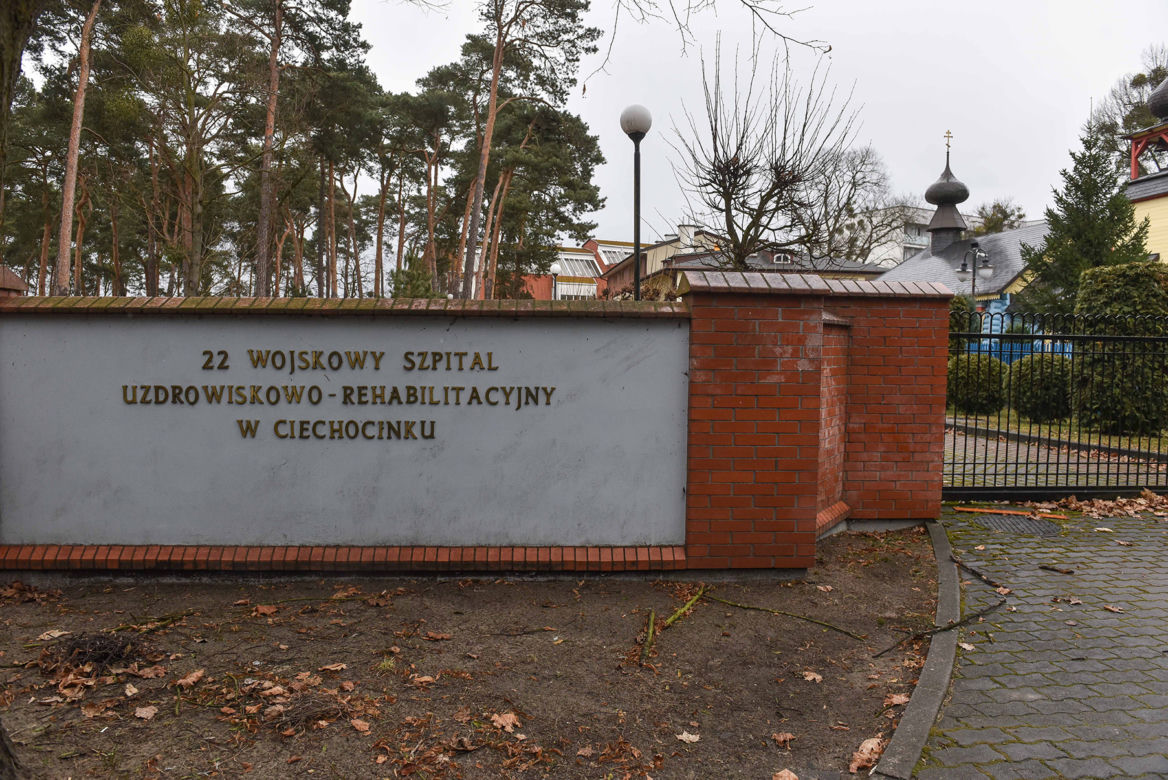 Zarazili Panią Irenę koronawirusem, a potem wyrzucili na bruk