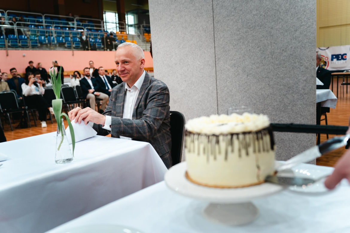 Ogólnopolskie Mistrzostwa Młodych Kelnerów odbyły się w ZSP nr 3 w Siedlcach już po raz ósmy