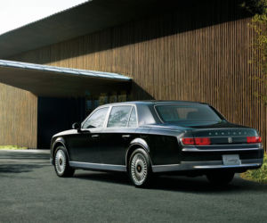 Toyota Century trzecia generacja