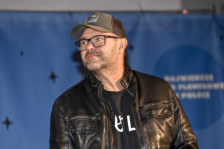 Drugi raz i to samo. Karolak w ostatniej chwili zdecydował się na poważny krok. Fani nie kryją żalu