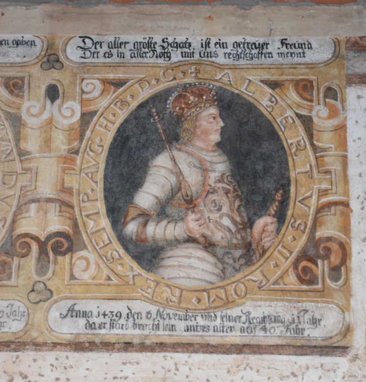 Pałac w Strudze – portret Alberta II po renowacji