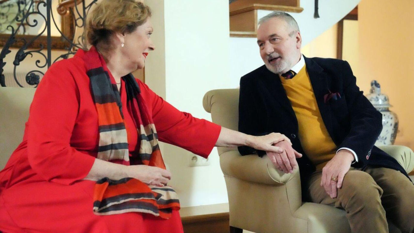 	Barwy szczęścia odc. 3162. Józefina Rawiczowa (Elżbieta Jarosik), Andrzej Zastoja-Modelski (Leon Charewicz)