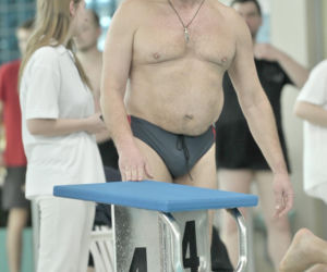 Karol Strasburger ćwiczy