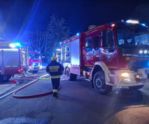 Potężny pożar w Legnicy. Płonął były radziecki szpital 