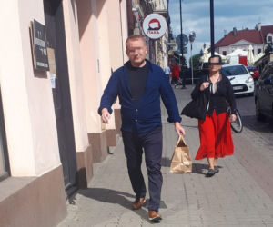 Rzeszowianie już nie chcą chodzić w maseczkach