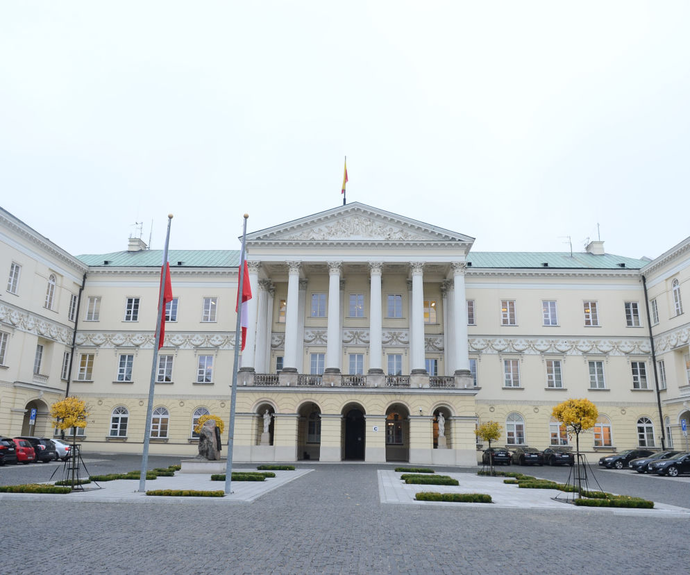 Boże Narodzenie 2025. Czy urzędy są otwarte w Wigilię?