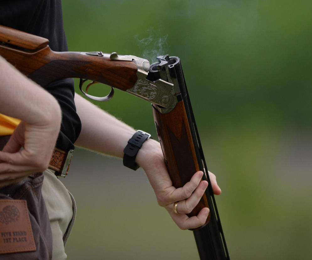 Broń, strzelba, pistolet
