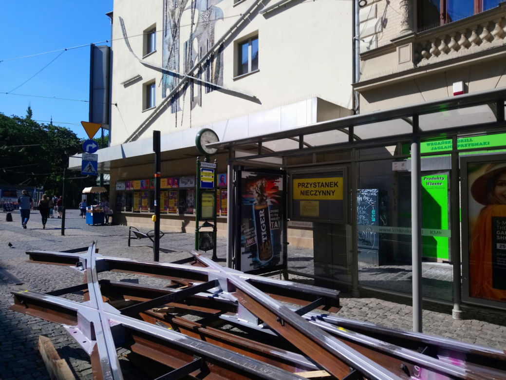 Ruszył remont ulicy Karmelickiej. Duże utrudnienia w centrum Krakowa