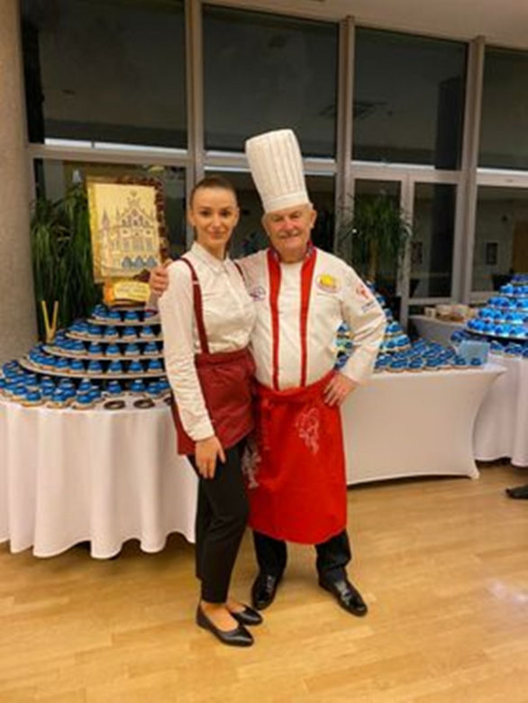 Słodkie 669 urodziny Rzeszowa