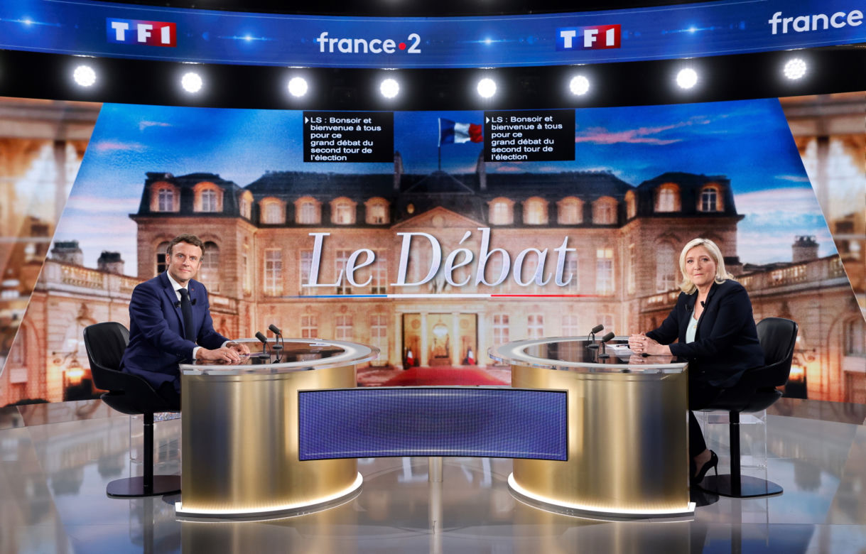 Emmanuel Macron i Marine Le Pen starli się w debacie. Kto wygra wybory?
