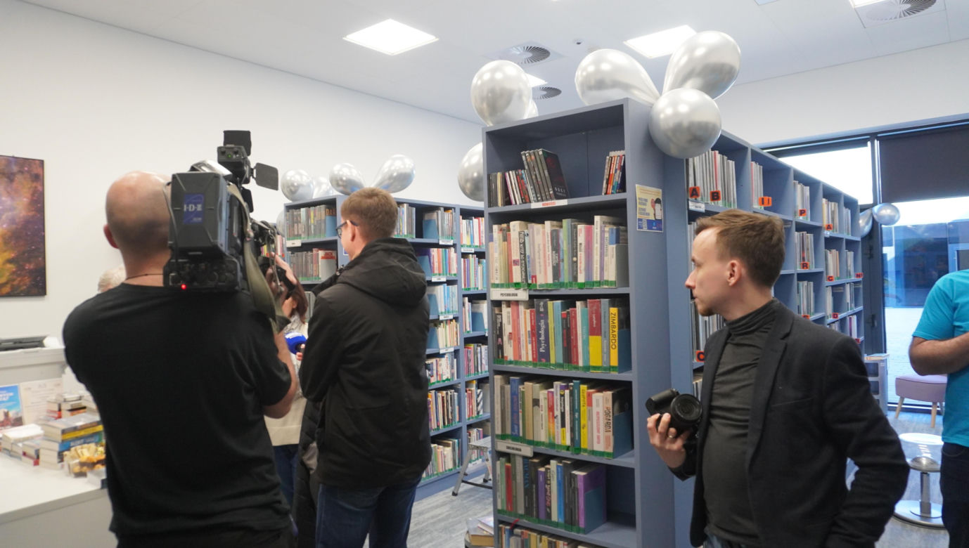 Kosmiczna biblioteka przeniosła się w nowe miejsce. Jak teraz wygląda? Byliśmy w środku