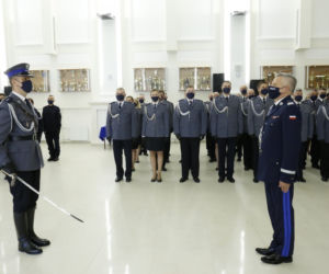 Lubelska policja ma nowych funkcjonariuszy. Ślubowanie w Lublinie