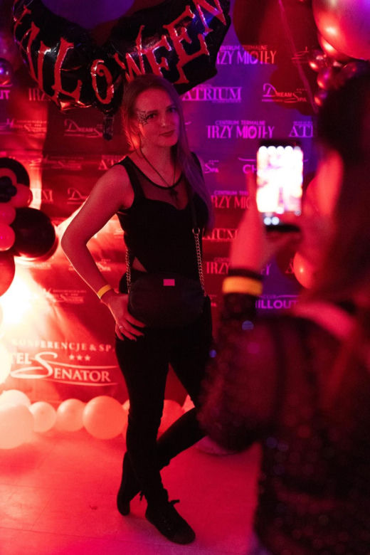 Halloween Party w klubie Chillout (2024)