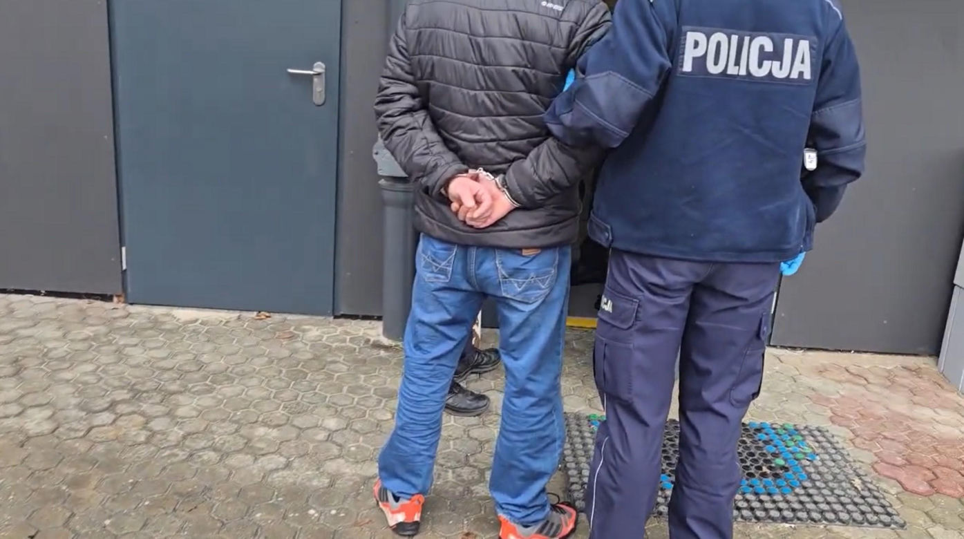 Odkręcił gaz w bloku wielorodzinnym i uciekł. Policja znalazła 45-latka w hotelu