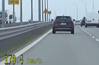 Pruł audi niemal 200km/h i migał światłami. Pirat drogowy z S7 trafi przed sąd