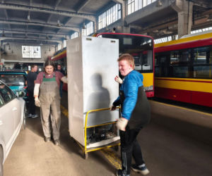 Z Warszawy na Ukrainę. Autobusy pomogą mieszkańcom