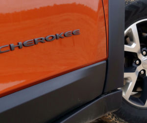 Jeep Cherokee Trailhawk V6 3.2 AT9 4x4