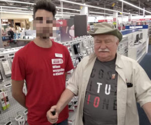 Wałęsa buszuje w Media Markcie