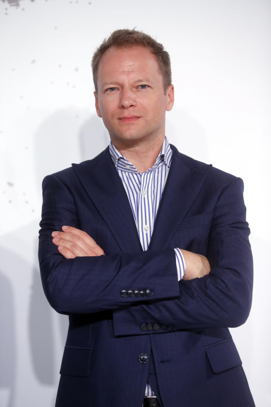 Tak Maciej Stuhr zmieniał się przez lata. Dziś trudno w nim rozpoznać chłopaka z "Fuksa"