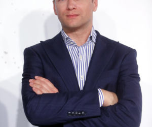 Tak Maciej Stuhr zmieniał się przez lata. Dziś trudno w nim rozpoznać chłopaka z Fuksa