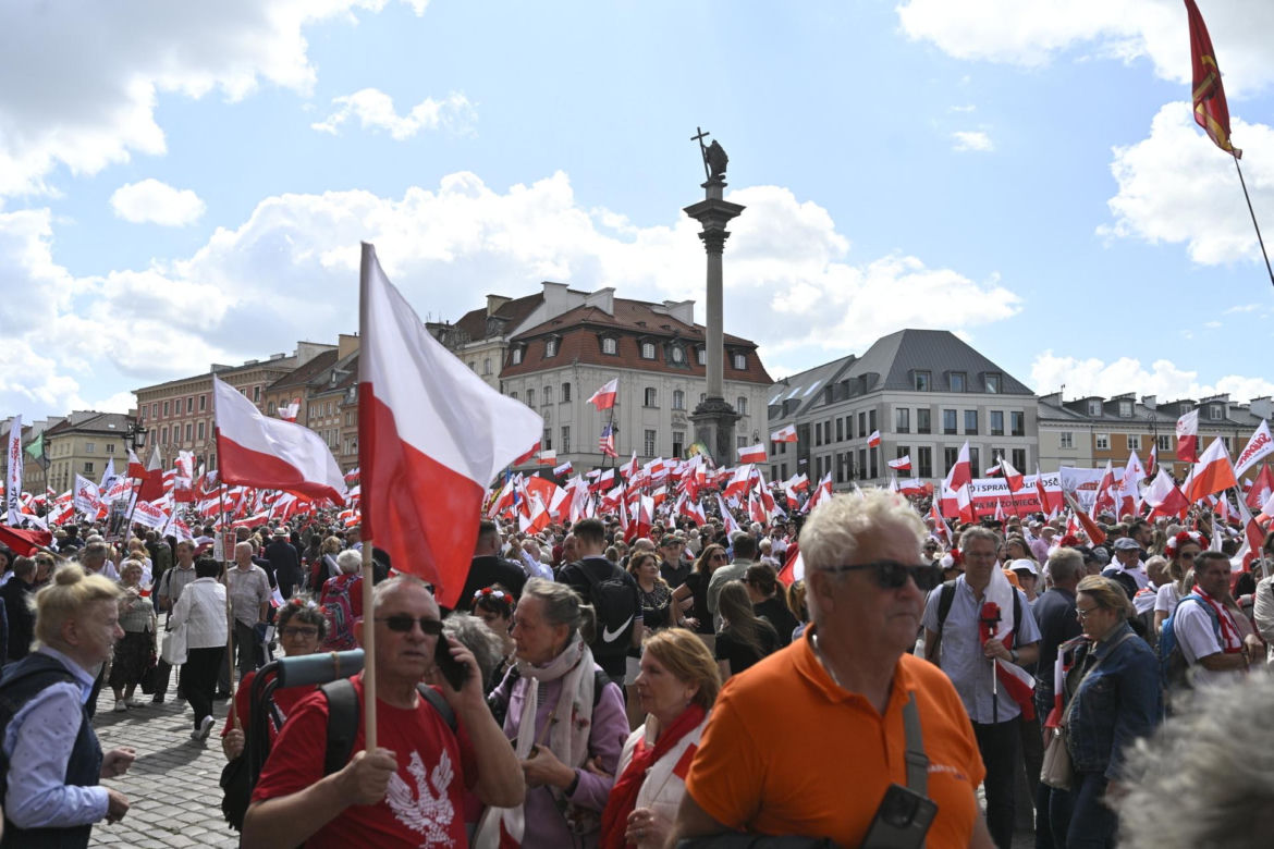  Karol Nawrocki przejmuje symboliczne zwierzchnictwo nad Orderem Orła Białego i Orderem Odrodzenia Polski