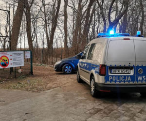 Wjechał Passatem na plażę w Kołobrzegu