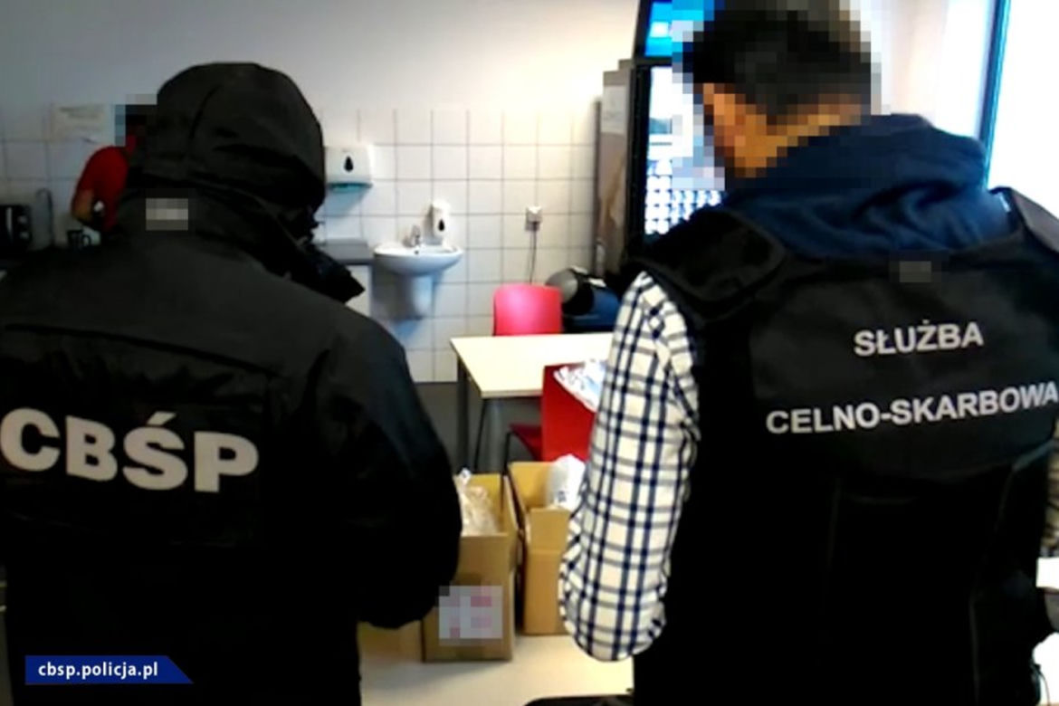 Wielka akcja CBŚ: Przejęto ponad tonę "pigułek gwałtu"