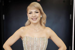 Magdalena Narożna królową ramówki Polsatu! Gwiazda disco polo w odważnej mini z błyskiem!