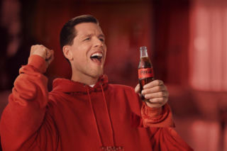 Gdy mundialowe emocje sięgają zenitu, do gry wchodzi Coca-Cola z Wojciechem Szczęsnym 
