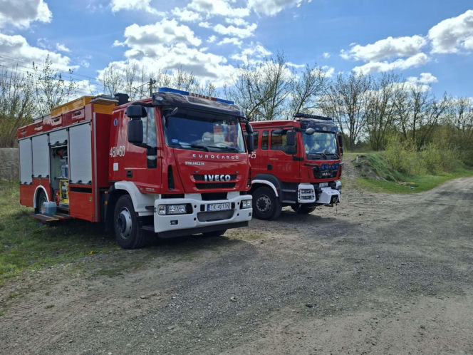 Nieznana substancja w rzece Kamiennej