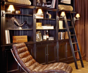 Fotel w bibliotece