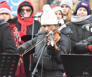 Orszak Trzech Króli 2026 w Toruniu. Zdjęcia z samego serca starówki