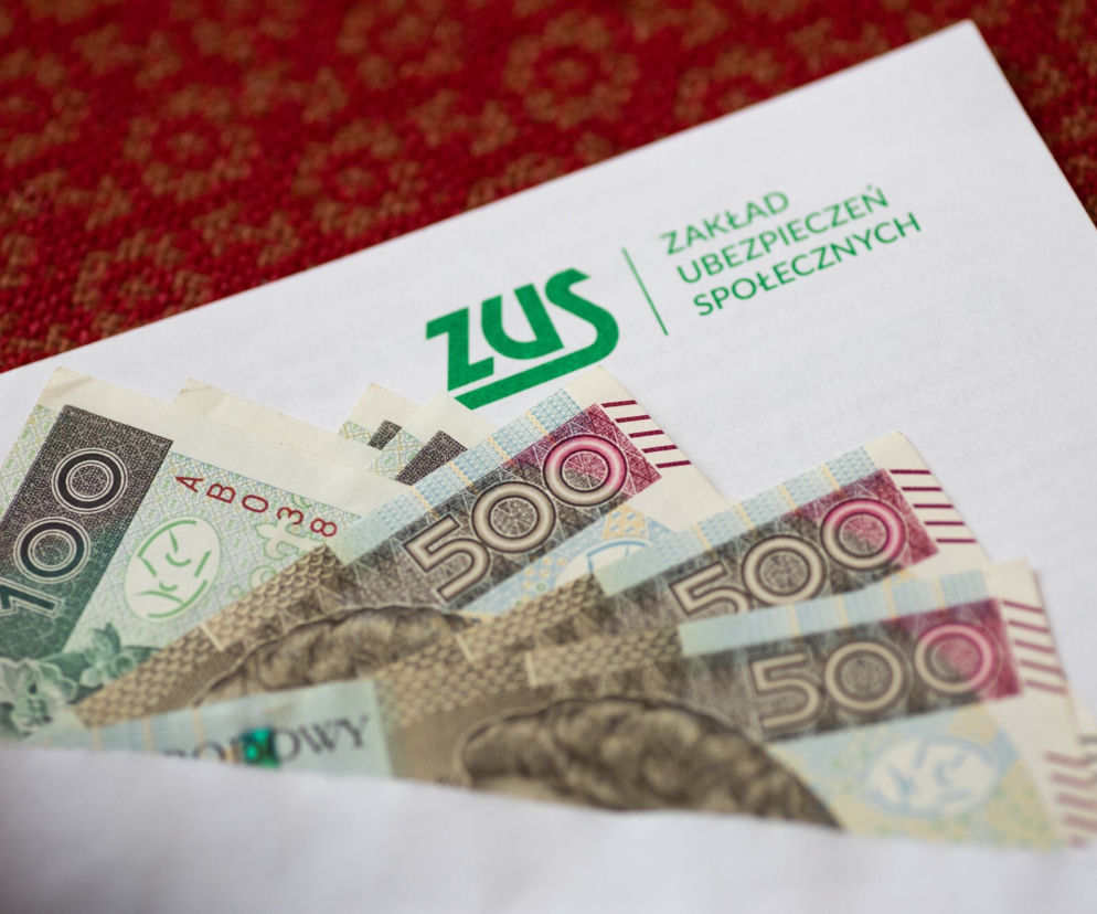 Wyższy ZUS dla osób NIEZASZCZEPIONYCH. Doradca premiera mówi jasno. A to nie wszystko!
