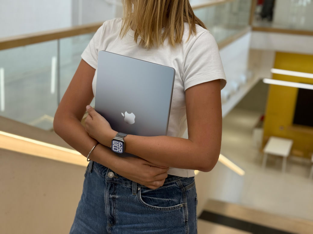 Black to school z Apple. Te urządzenia będą nieocenionym wsparciem dla każdego ucznia. Teraz kupisz je taniej! 