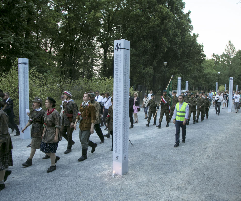 Marsz Pamięci na warszawskiej Woli odwołany. Powodem  ekstremalne upały