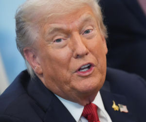 Trump przysnął na oficjalnym spotkaniu! Jest stary i coraz bardziej to widać