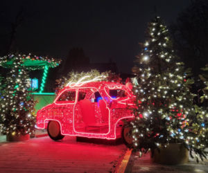 W Warszawie rozbłysła świąteczna iluminacja
