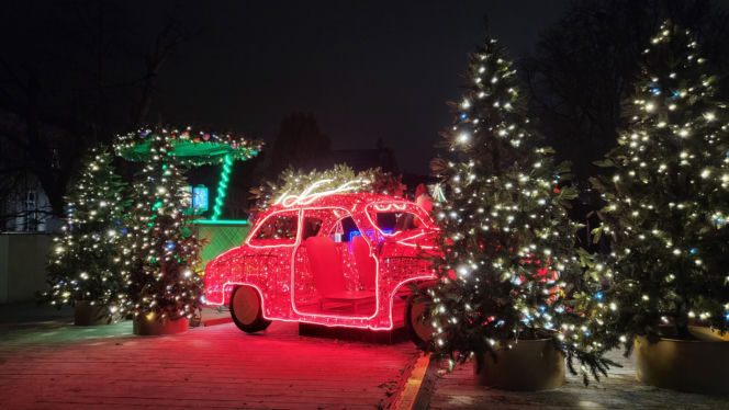 W Warszawie rozbłysła świąteczna iluminacja