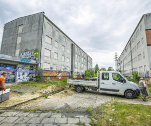 Koniec „warszawskiego getta”. To osiedle zniknie z mapy do końca roku!