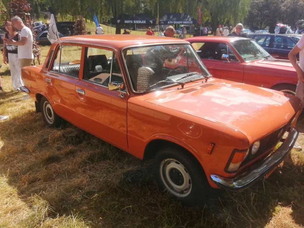Siedlce:  16. Zlot Pojazdów Zabytkowych „Mrowisko”