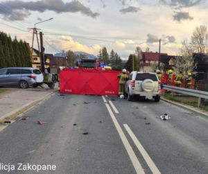 Witów. Motocyklista zderzył się z osobówką. Nie żyje 31-latek